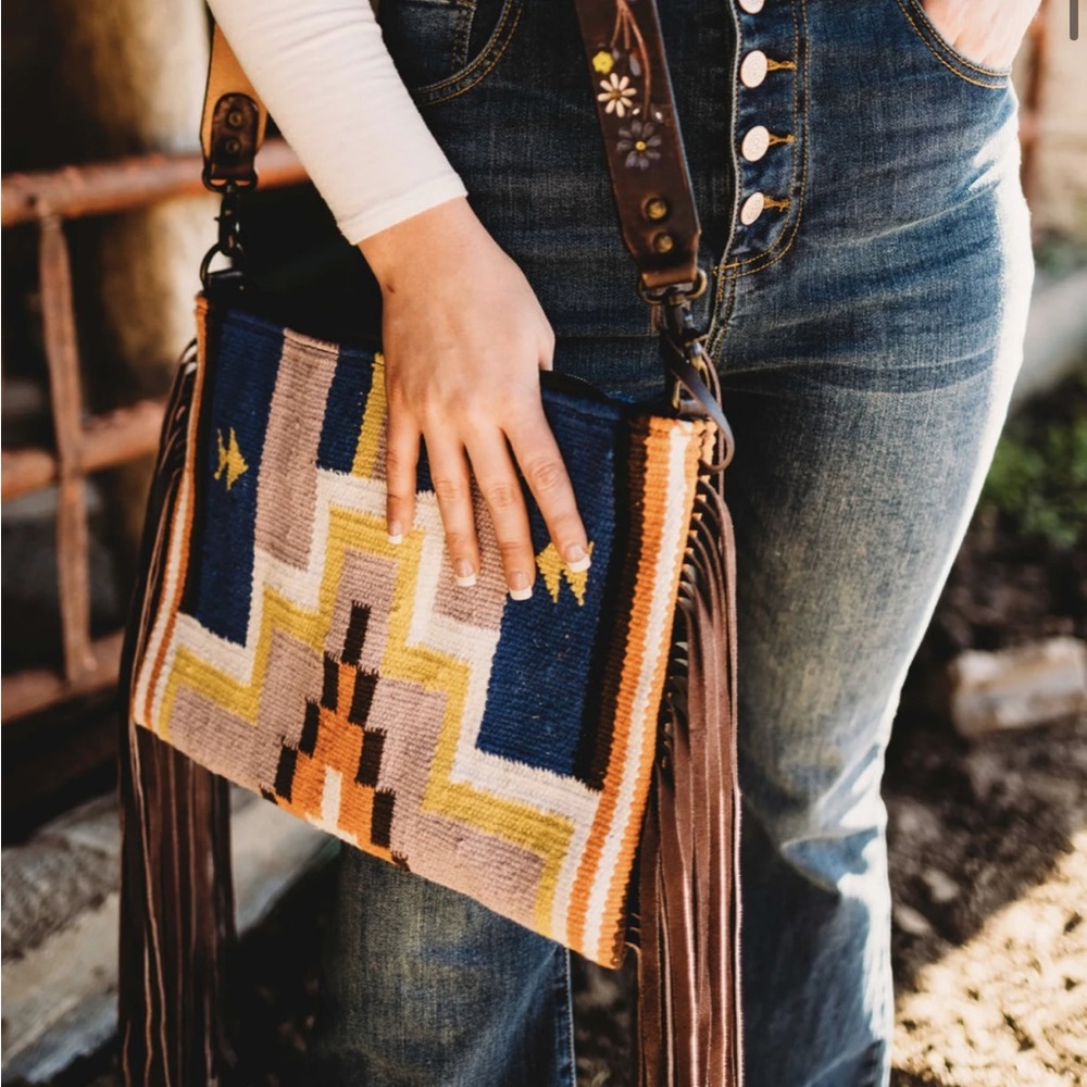 American Darling Crossbody!💓
